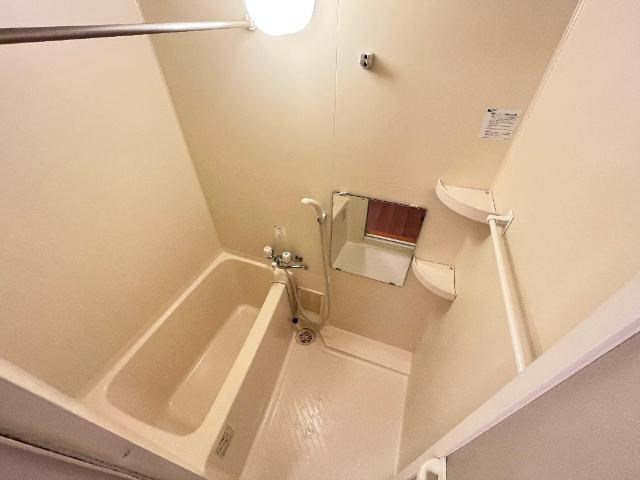 バス・シャワールーム　風呂