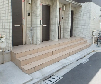 エントランス　共用部分も大変綺麗★