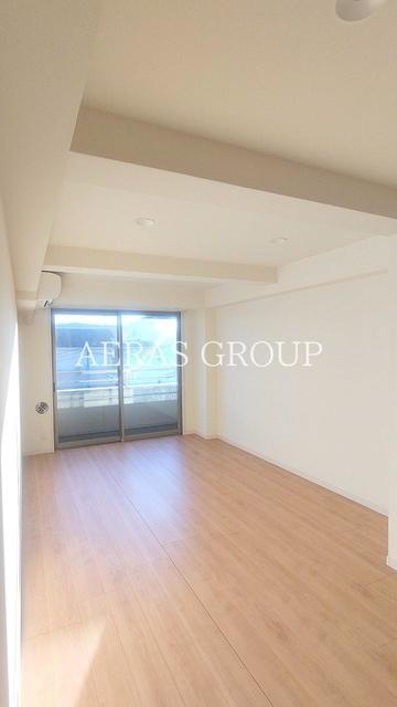 居室・リビング　別部屋同タイプ