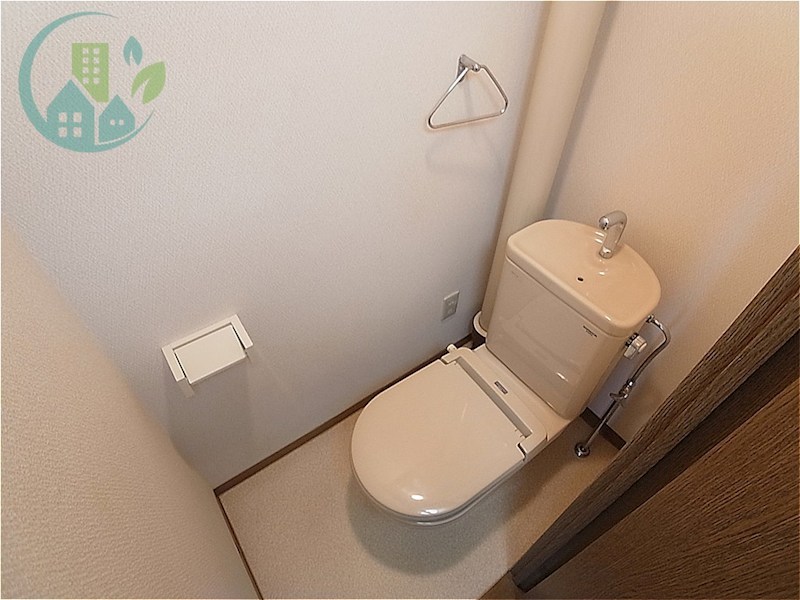 トイレ　ワイズ六甲（NTT光ネット無料）