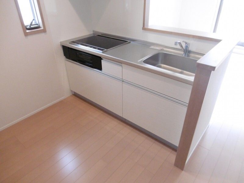 キッチン　☆使いやすいシステムキッチン☆