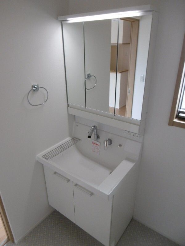 洗面設備　☆嬉しい独立洗面台☆