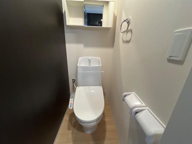 トイレ　シャワー付トイレ