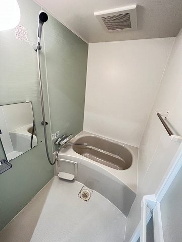バス・シャワールーム　きれいなお風呂です