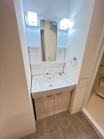 洗面設備　忙しい朝には欠かせない洗面所です