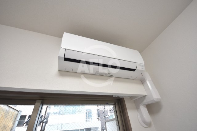 その他設備　レオンコンフォート本町クレセント　エアコン