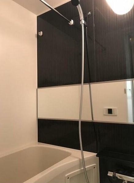 バス・シャワールーム　同タイプのお写真です