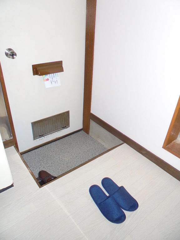 玄関　※別部屋参考写真☆