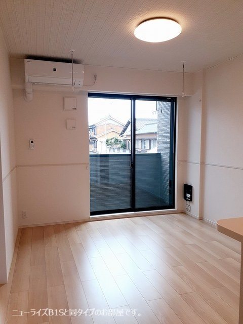 居室・リビング　類似物件参考写真