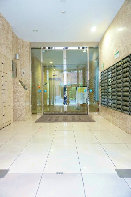 エントランス　毎日通るエントランスはこのようになっています