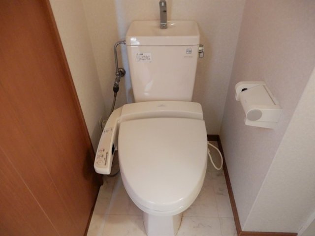 トイレ　※別部屋の参考写真となります※現況優先※