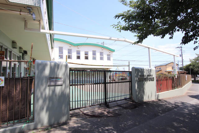 幼稚園・保育園　藤沢いずみ幼稚園（幼稚園・保育園）まで600m