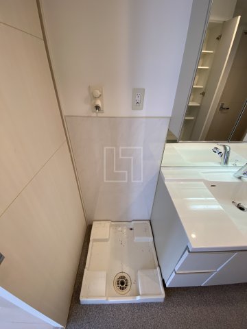 その他設備　アルグラッド ザ・タワー心斎橋　室内洗濯パン