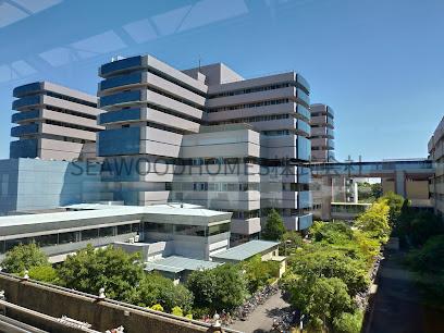 大学・短大　横浜市立大学医学部（大学・短大）まで7906m