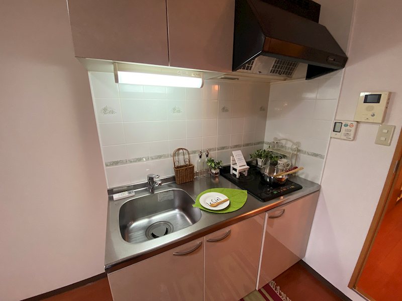 キッチン　※同建物の別のお部屋の写真です。