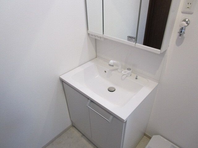 洗面設備　☆嬉しい独立洗面台☆