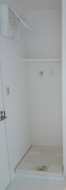 居室・リビング　室内洗濯機置場