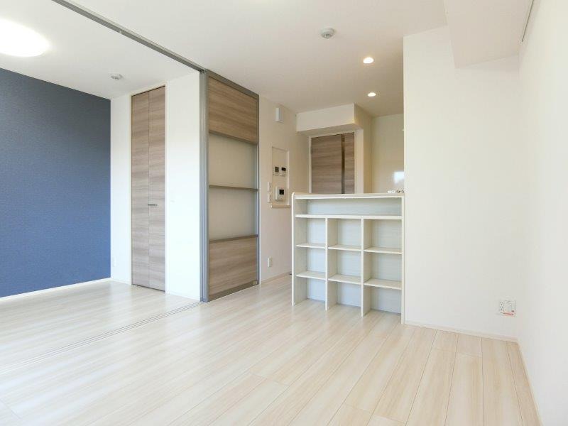 居室・リビング　図面と現状に相違がある場合には現状を優先