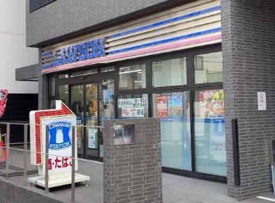 コンビニ　ローソン文京サッカー通り店（コンビニ）まで83m