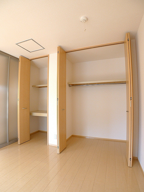 収納　クローゼット、物入