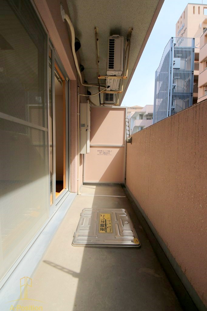 バルコニー　シャルマンフジ大阪城南