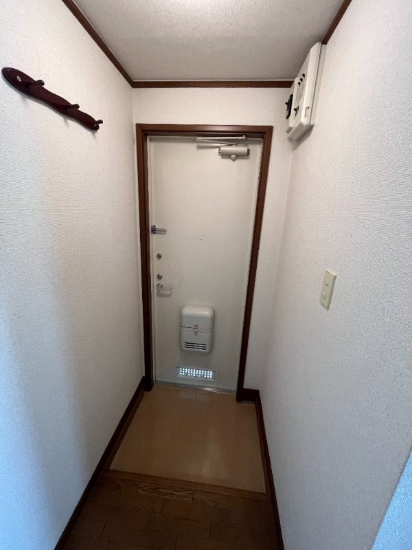 玄関　別部屋参考写真