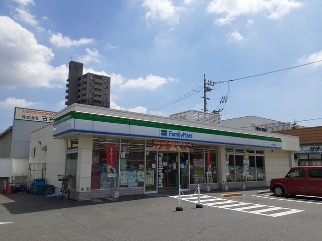 その他　ファミリーマート東古松中央店（その他）まで220m