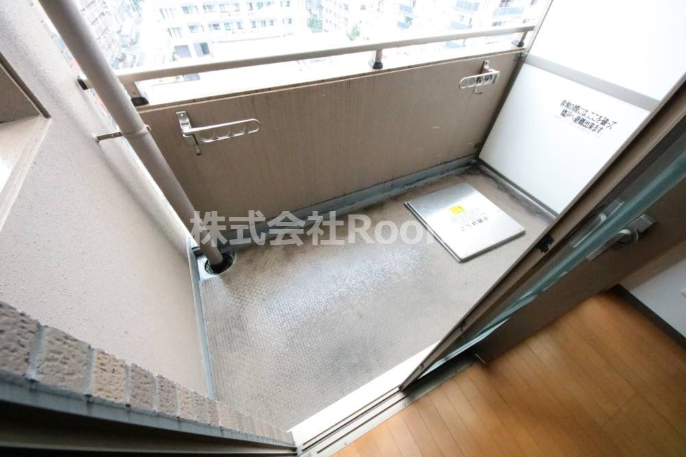 バルコニー　お洗濯にも便利なバルコニー付き