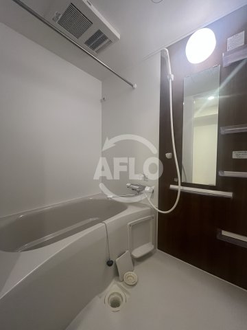 バス・シャワールーム　浴室