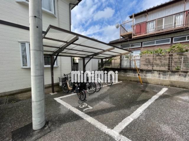 その他共有部分　屋根付き駐輪場