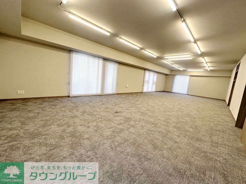 居室・リビング　庭