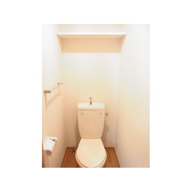 トイレ　同タイプ参考写真