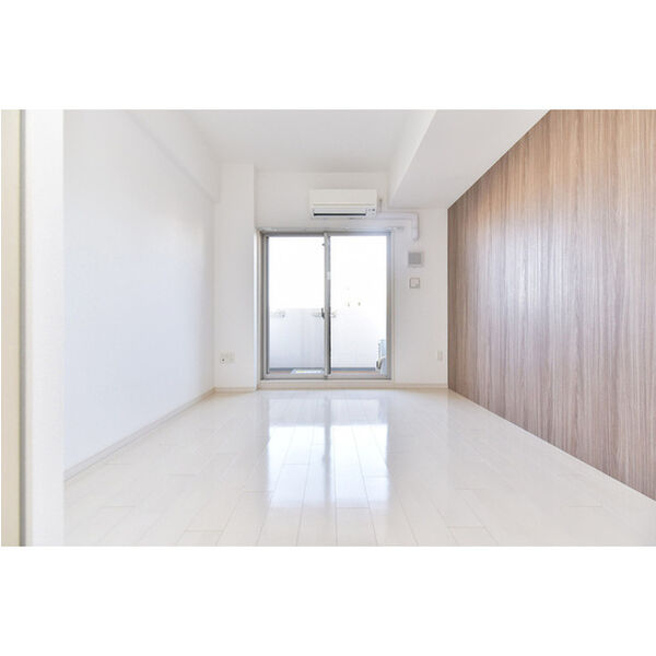 居室・リビング　画像と現状が異なる場合は現状優先となります。