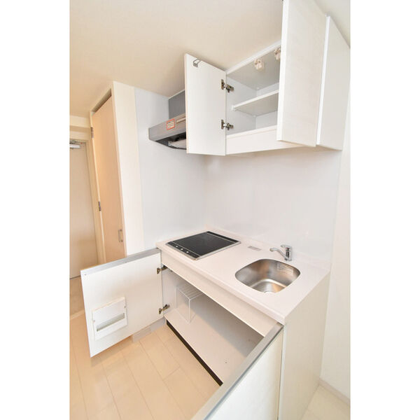 キッチン　画像と現状が異なる場合は現状優先となります。