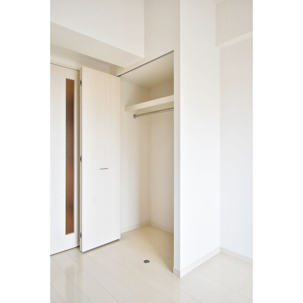 収納　画像と現状が異なる場合は現状優先となります。