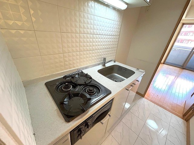 キッチン　同仕様参考写真