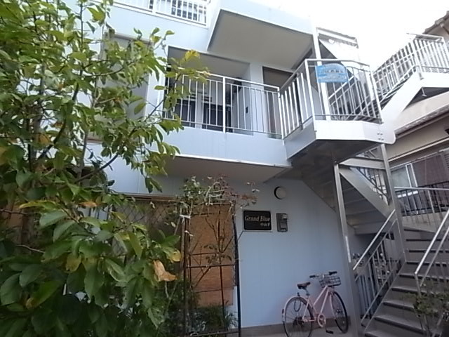 建物外観　オシャレな外観