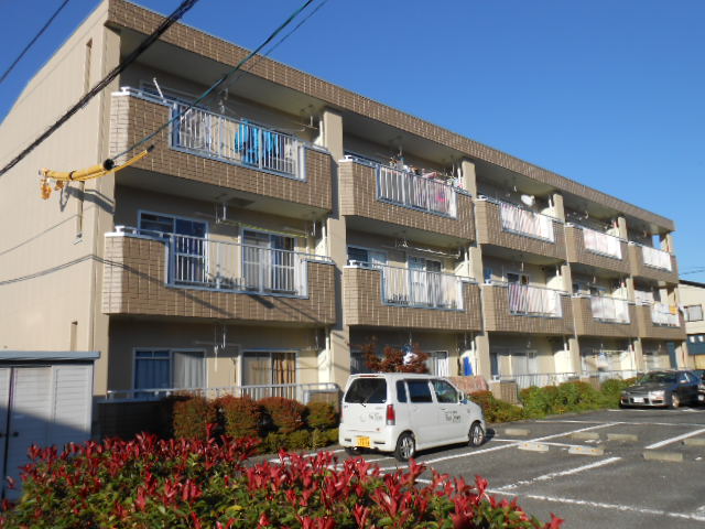 建物外観　バルコニー側を南西方向より撮影