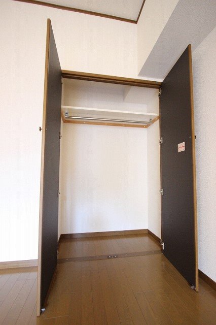収納　同物件別号室のものです。