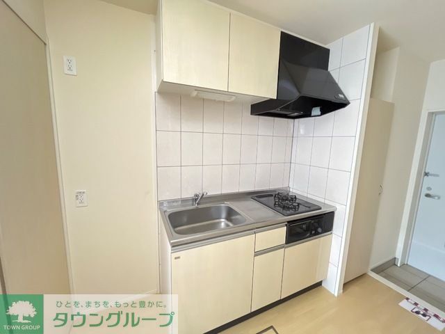 キッチン　お問合せはタウンハウジングまで！※現地待合わせ相談可能