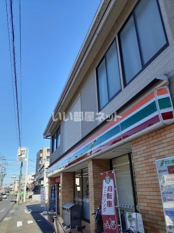 コンビニ　セブンイレブン 練馬石神井町8丁目店（コンビニ）まで132m