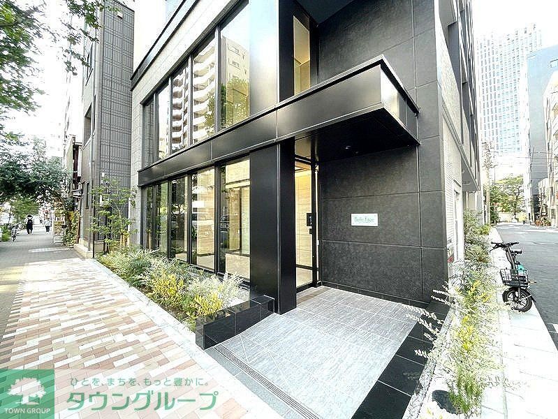 エントランス　お問合せは(株)タウンハウジングレジデンス事業部【03-…