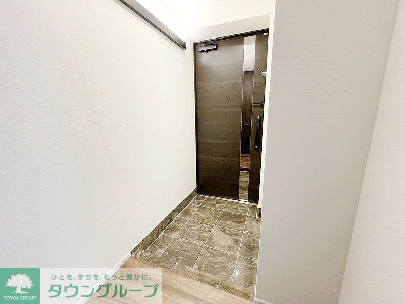 玄関　お問合せは(株)タウンハウジングレジデンス事業部【03-…