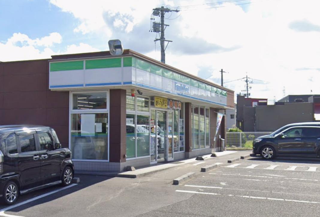 コンビニ　ファミリーマート 岐南店（コンビニ）まで517m