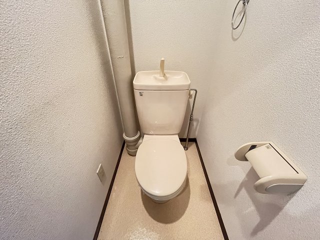 トイレ　トイレもきれいです