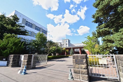 中学校　私立札幌光星中学校（中学校）まで578m
