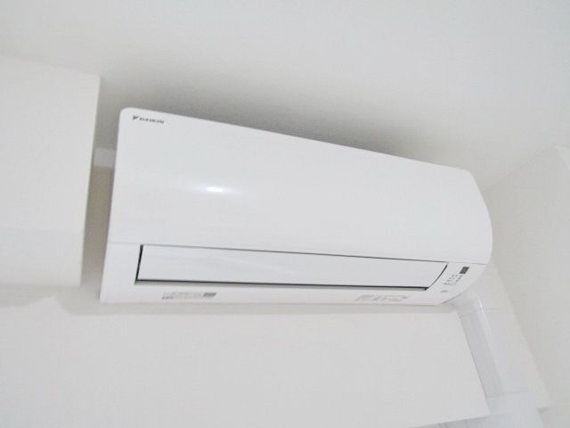 その他　★エアコン★