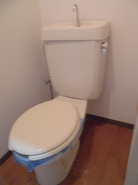 トイレ　※同物件・同タイプの写真です。