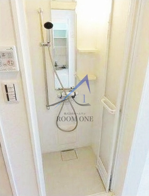 バス・シャワールーム　シャワールームです。