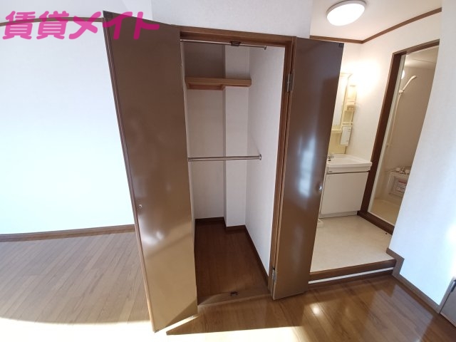 収納　同物件の別の号室の画像です。